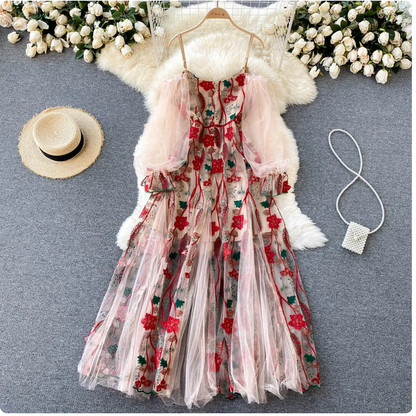 Robe légère fleurie dans le style années 30/40