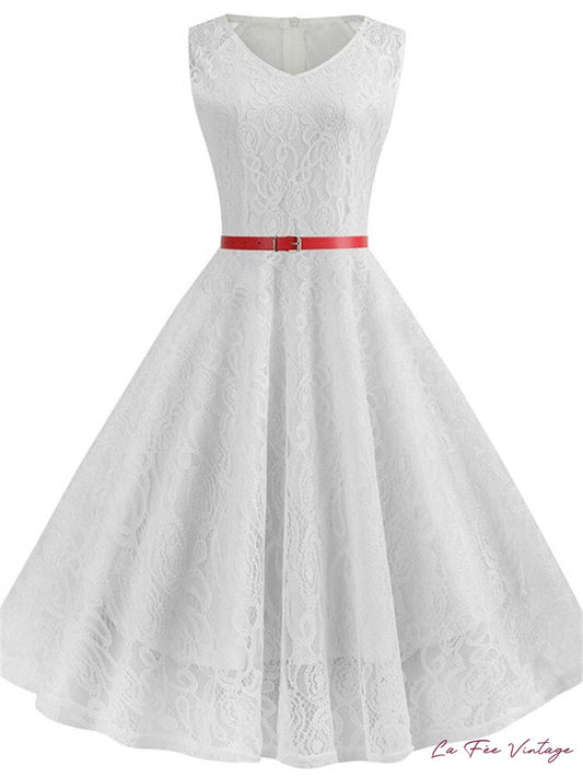 Robe Blanche Pin Up à ceinture rouge